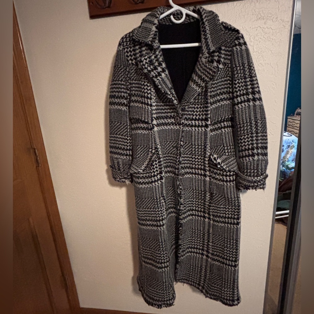 Free People Black and White Houndstooth Wool-Blend Raw Edge Long Coat - Picture 3 of 16